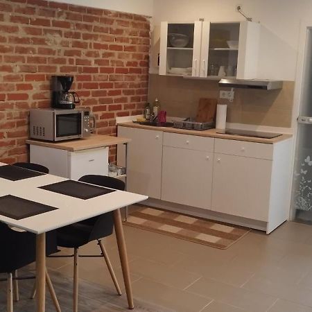 Schönes und offenes Appartement Jüchen Exterior foto